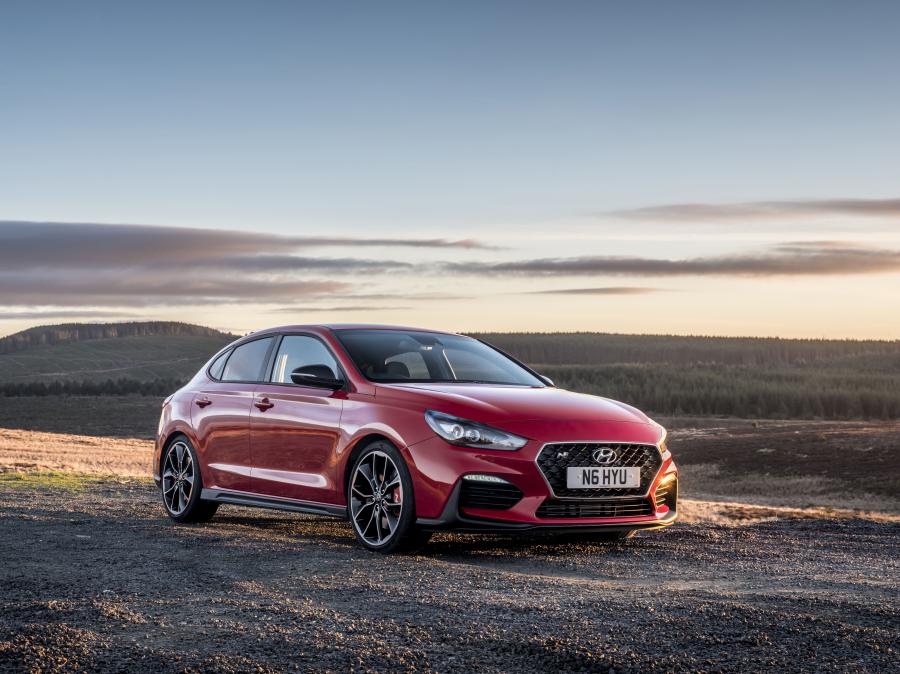  Hyundai i30 Fastback N (PD) 2019 года  (UK) (фото 1 из 40)